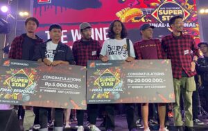 Read more about the article Mahasiswa DKV UNIKU Juara I Ajang Dare To Be The Next Super Star 2023 Regional Jawa Barat