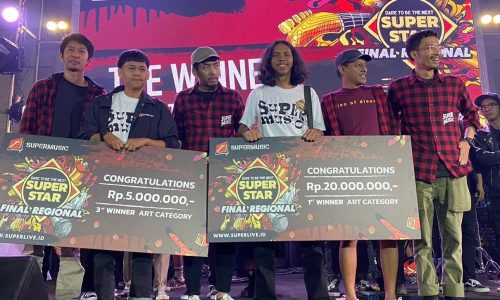 Mahasiswa DKV UNIKU Juara I Ajang Dare To Be The Next Super Star 2023 Regional Jawa Barat